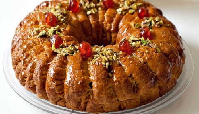 Apple Harvest Pound Cake With Caramel Glaze