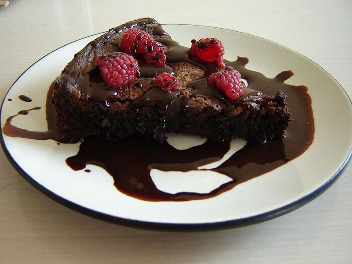 Flourless Chocolate Fudgy Cake Flourless Chocolate Fudgy Cake