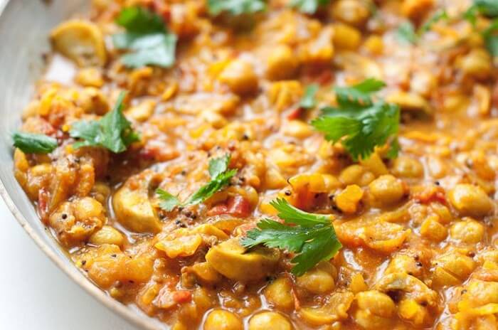 Mushroom And Chickpea Curry
