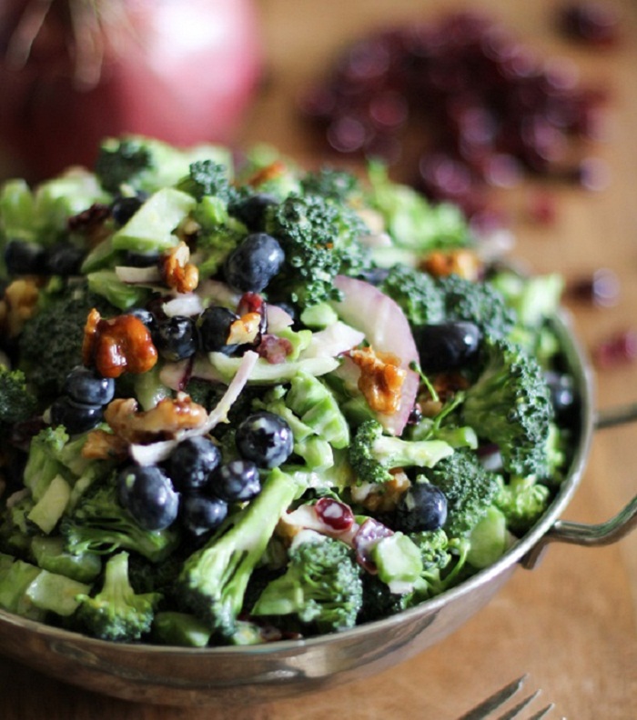 Honey-Walnut Salad