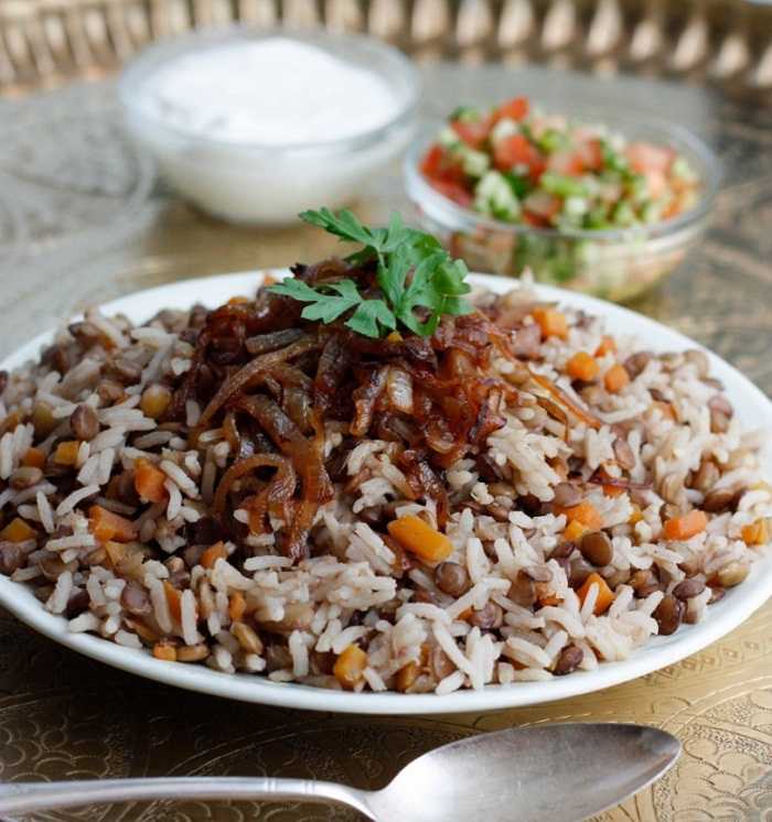 Mujaddara (Rice With Lentils)