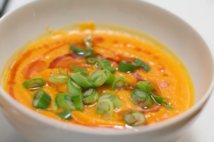 Slow Cooker Spiced Carrot Soup