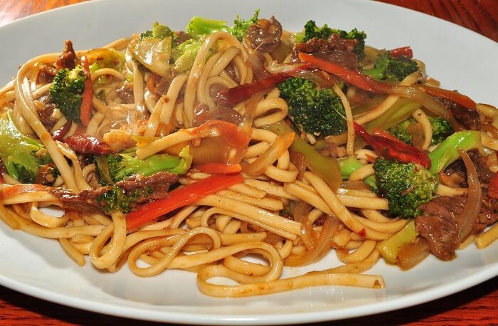 Broccoli And Spicy Beef Noodle Bowl
