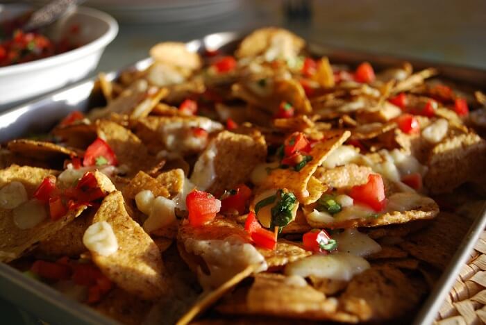 Fruit Salsa And Cinnamon Chips