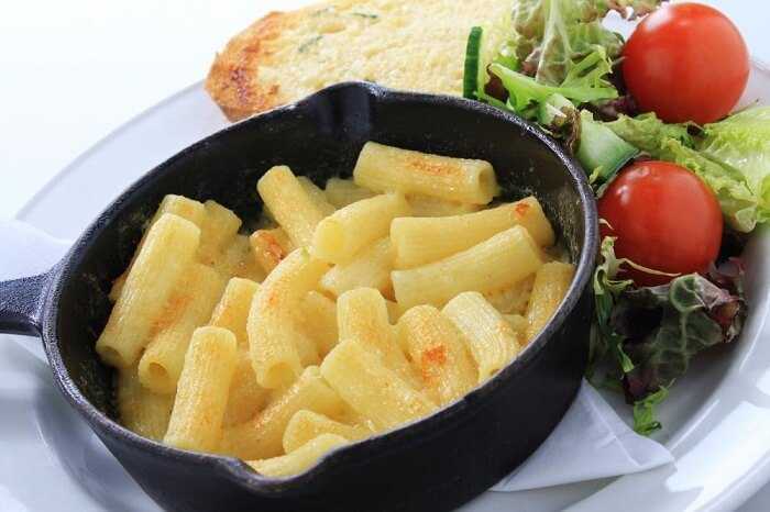Winter Favorite Mac n Cheese