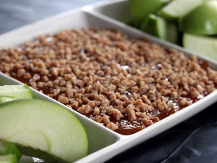 Caramel Apple Cream Cheese Dip Caramel Apple Cream Cheese Dip