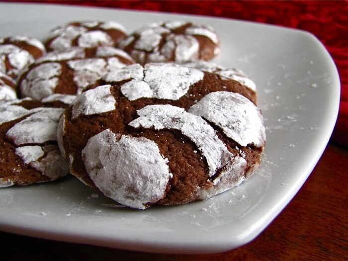 Chocolate Crinkle Cookies