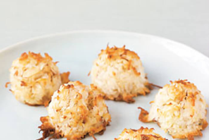 Lemon Almond Macaroons Lemon Almond Macaroons