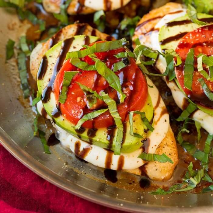 www.cookingclassy.com-wp-content-uploads-2016-01-avocado\_caprese\_skillet\_chicken6.